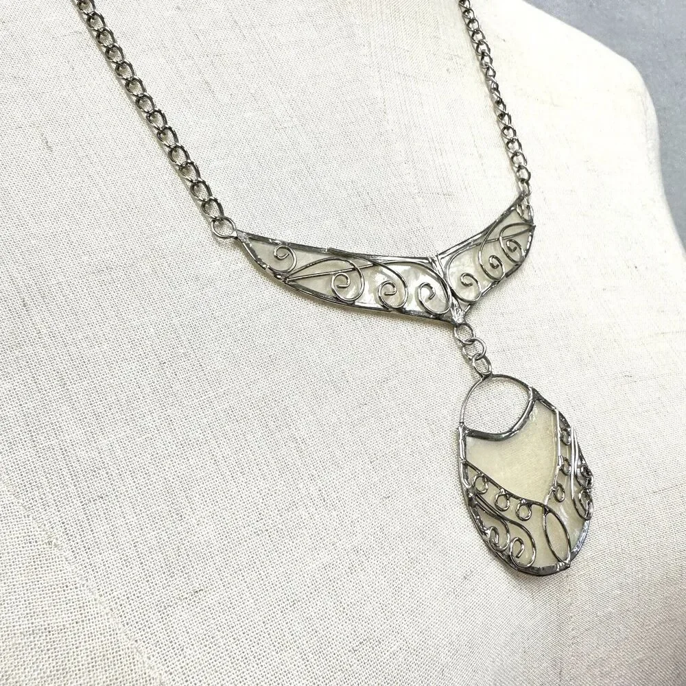 FairTrade Handcrafted Silver Scroll Metal Necklace With Abalone Shell Insert‎